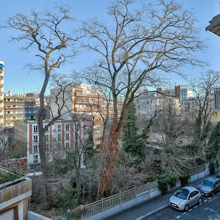 Cozy For 4 - 20e Pere Lachaise * Parigi